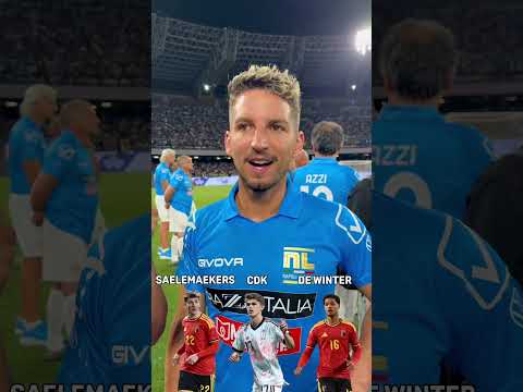 "Cosa preferisci" con 𝗠𝗘𝗥𝗧𝗘𝗡𝗦 ⚽Tra 𝑵𝒂𝒑𝒐𝒍𝒊, 𝑩𝒆𝒍𝒈𝒊𝒐 e... 𝑺𝒂𝒓𝒓𝒊 💙🇧🇪🔙Siete d'accordo con le sue scelte❓👀 thumbnail