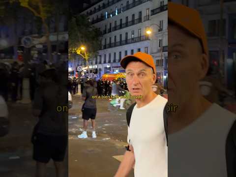 Mon père vient à Paris 😱 thumbnail