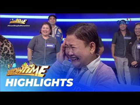 Madlang teacher, inireklamo ng magulang?! (It's Showtime) | GMA News thumbnail